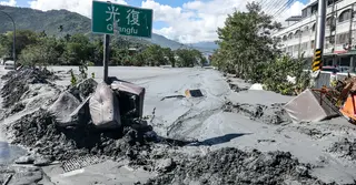 ঘূর্ণিঝড় শেষ হলেও ক্ষয়ক্ষতি কাটিয়ে উঠতে পারেনি তাইওয়ান